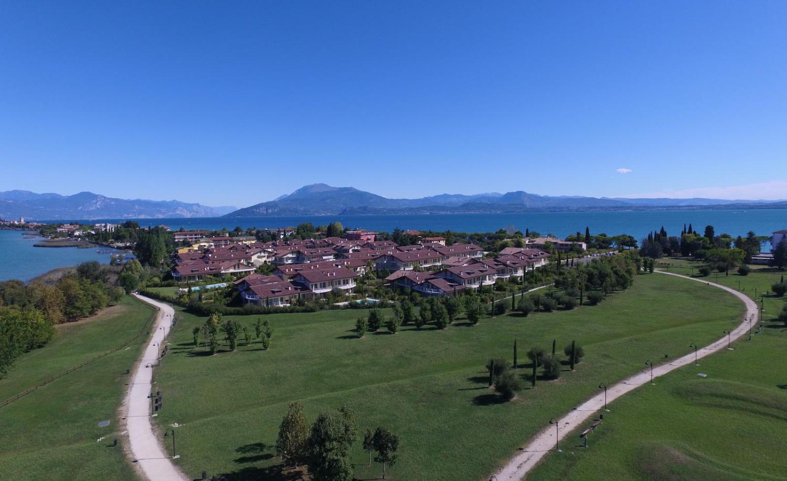 Resort Caesar C4 Sirmione - Gardagate Exteriér fotografie